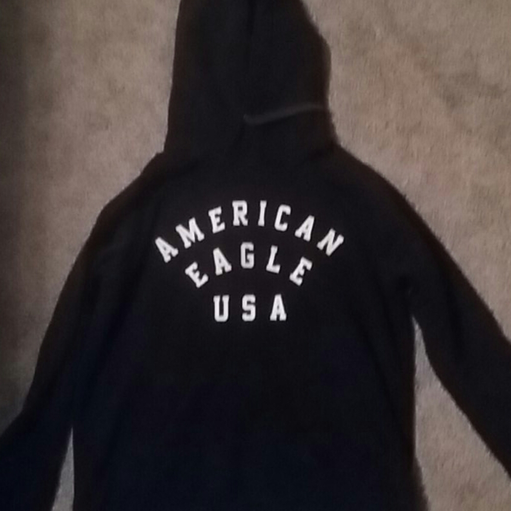 American Eagle USA black hoodie with strings